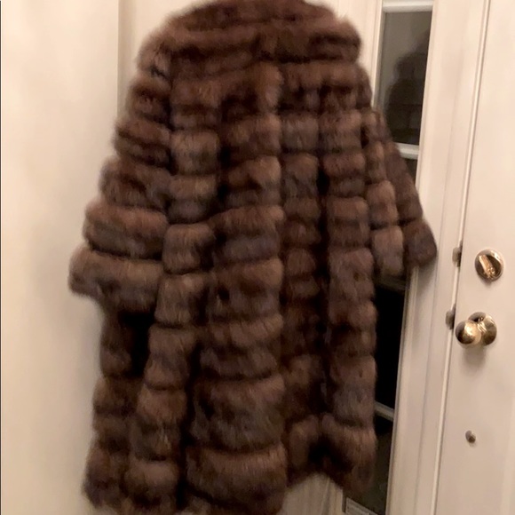 HP 💥💥 Dennis Basso Genuine Sable Fur Coat - Picture 9 of 16